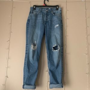 Ripped boyfriend jeans